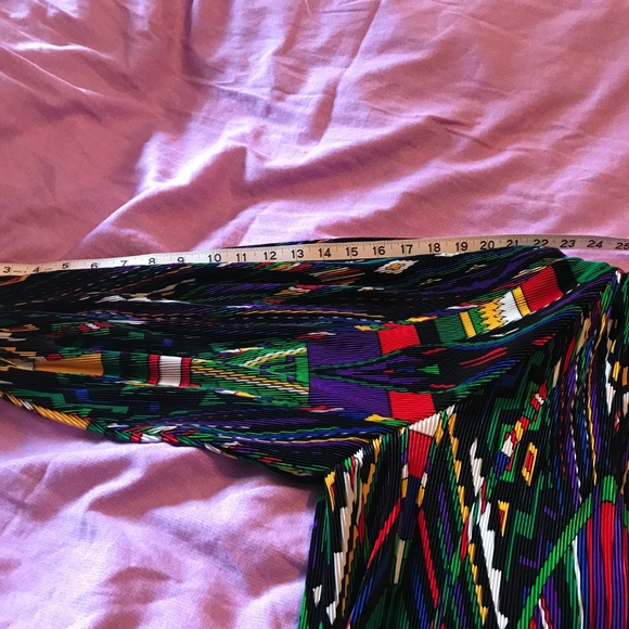 WOW!!! BEAUTIFUL & COLORFUL dress size 1x! - Picture 4 of 7